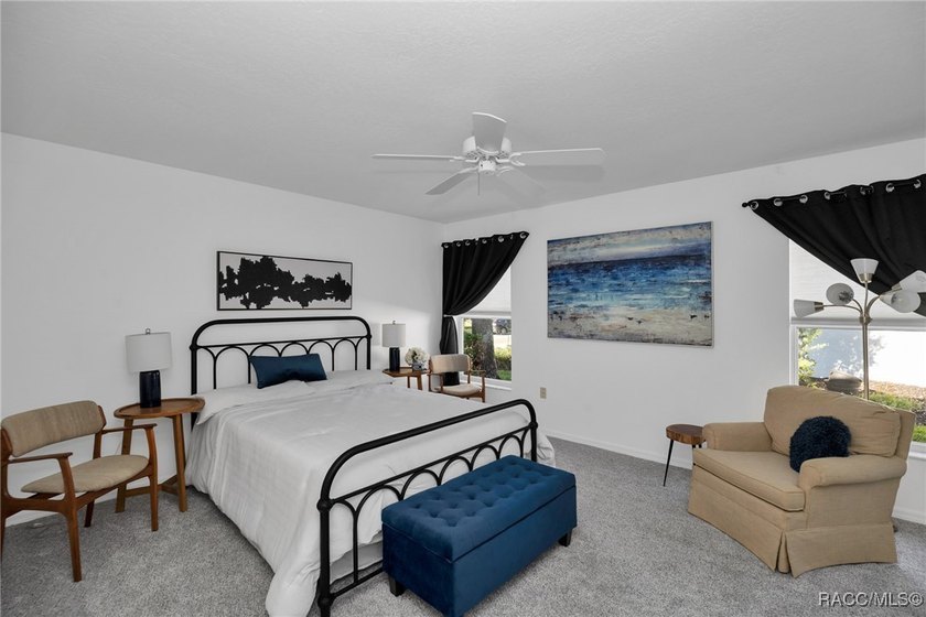 Enter to vaulted ceilings, beautiful bamboo floors in living and - photo 29