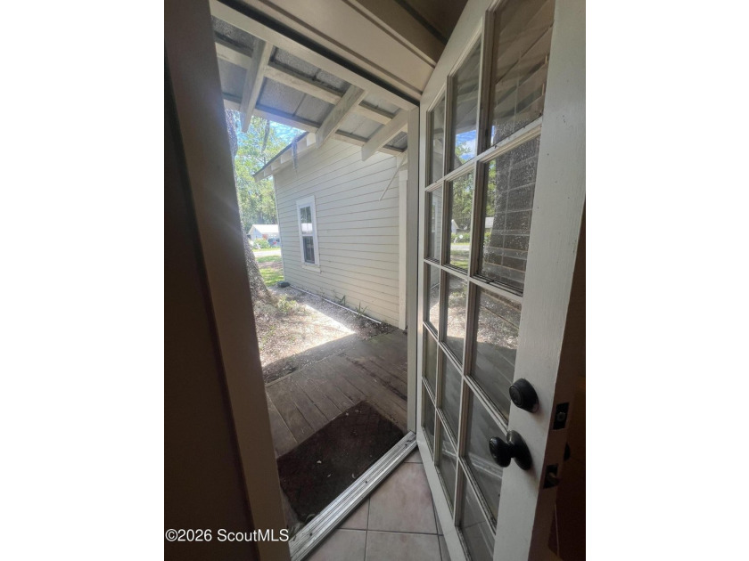 Located in the highly desirable Glynn Haven Estates Neighborhood - photo 4