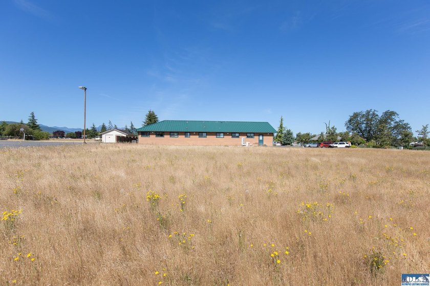 Sequim's Lifestyle District offers a great range of Health Care - photo 7
