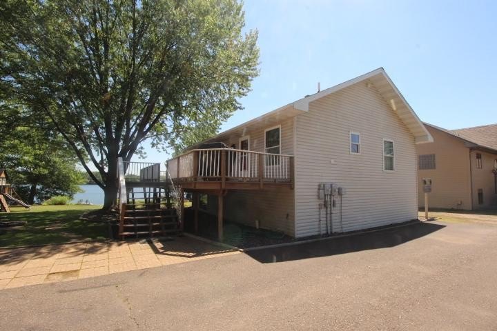 Welcome to Island Lake! This 3-bedroom, 2-bath home with 100 - photo 16
