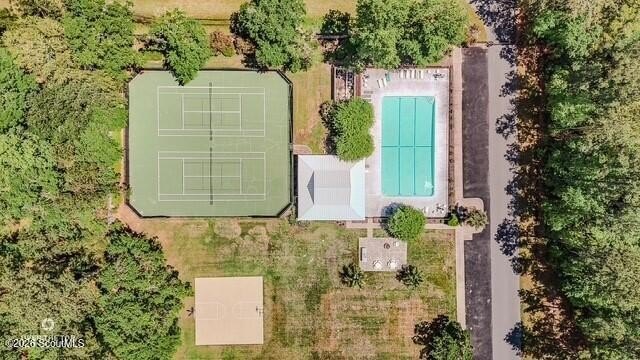 Unlock the door to your dream lifestyle in the gated community - photo 6