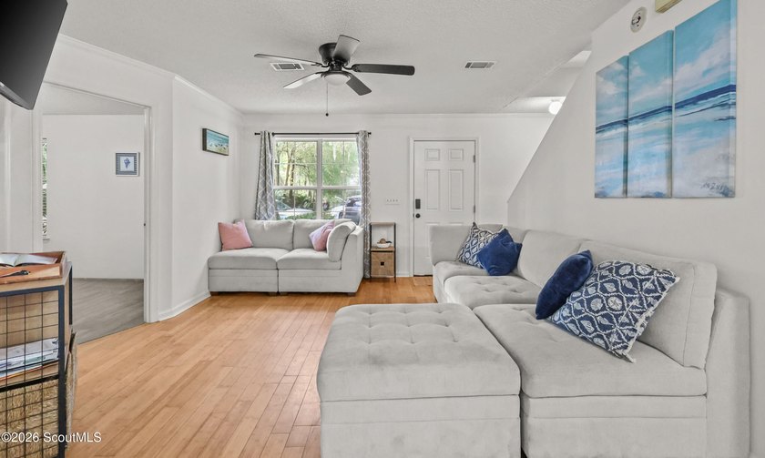 Experience the best of island living in this fully furnished - photo 8