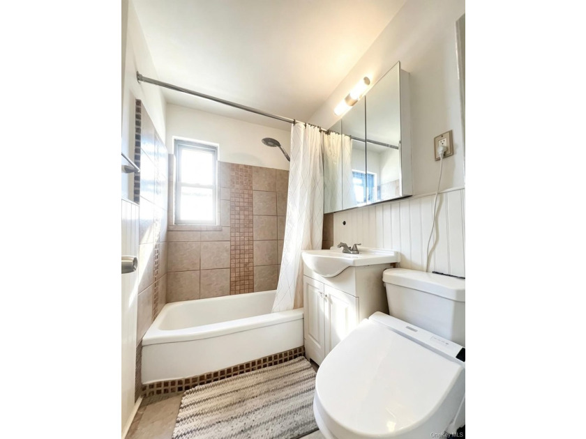 NO INTERVIEW / Garden-Style 1 Bedroom Coop for Sale in South - photo 4