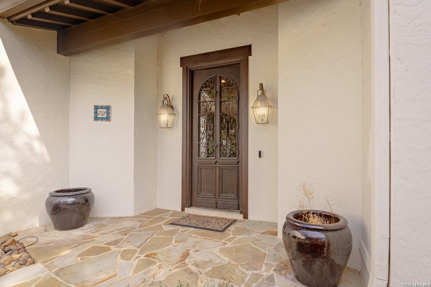 Experience the pinnacle of San Antonio prestige within the - photo 4