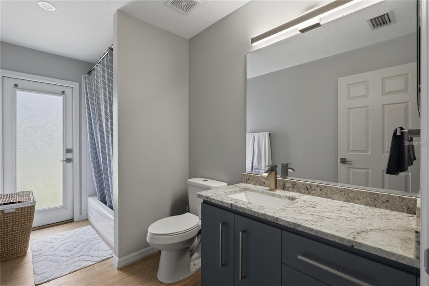 Virtually Staged. Welcome to this beautifully maintained - photo 30
