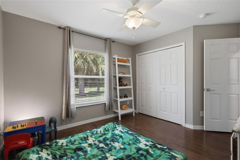 Virtually Staged. Welcome to this beautifully maintained - photo 31
