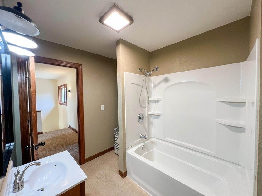 Wake up to breathtaking sunrises, wildlife &amp; fog rolling off the - photo 39
