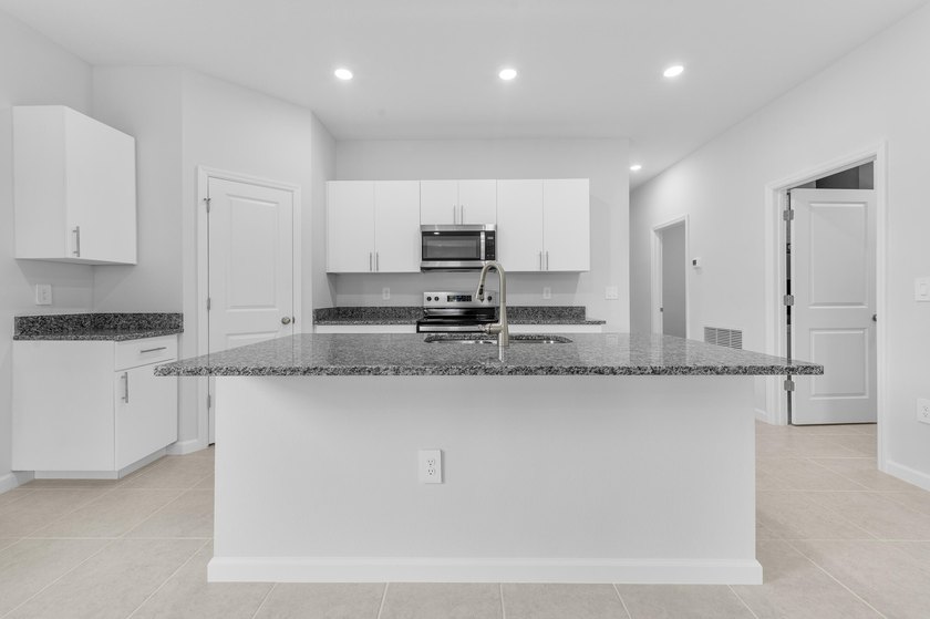 Under construction in Magnolia Square, this to be built home - photo 9