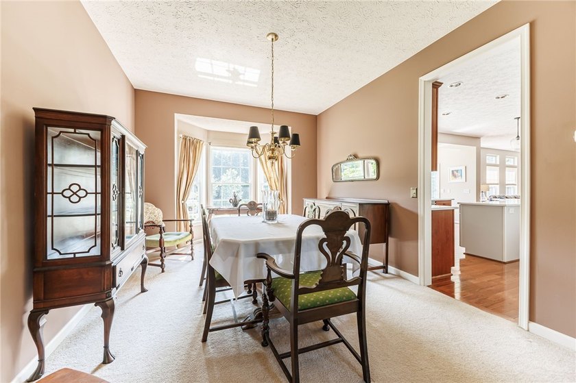 Looking for a beautiful, turn-key property in the desirable - photo 10