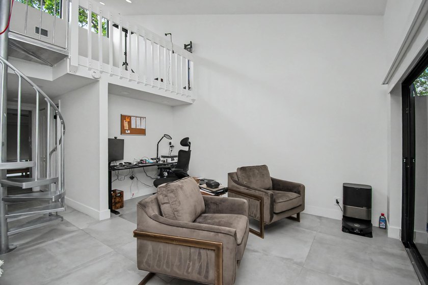 Welcome to Thornhill Village an intimate boutique community of - photo 12