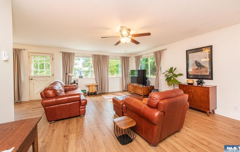 Mountain views, private community beach access, and beautiful - photo 3
