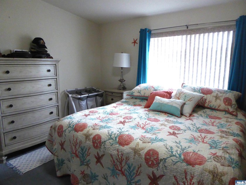 This is the perfect home for those wanting low maintenance - photo 9