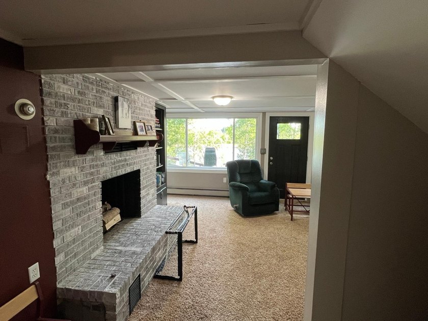 This spacious 5-bed, 3-bath walk-out home on Rainy River offers - photo 27