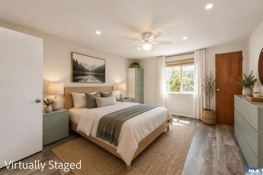 Welcome home to a beautifully remodeled Sequim retreat on .4 - photo 8