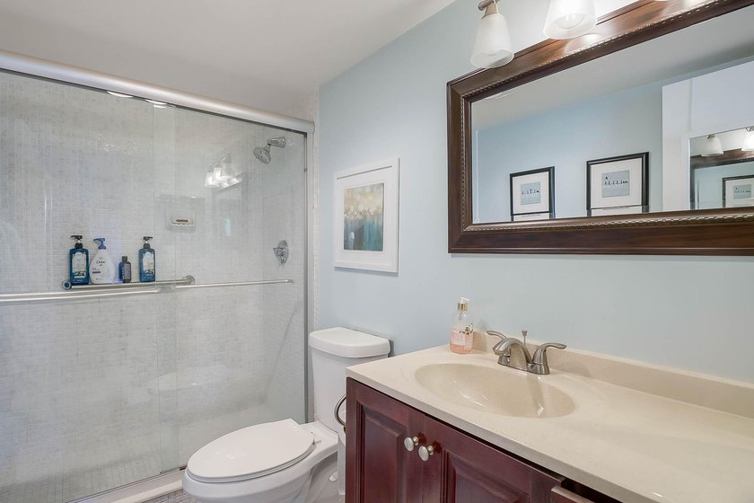 Enjoy stunning balcony views from this spacious 2-bedroom condo - photo 15