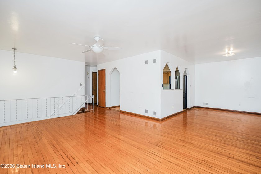 Rare opportunity to own this classic brick Hi-Ranch -- a - photo 9