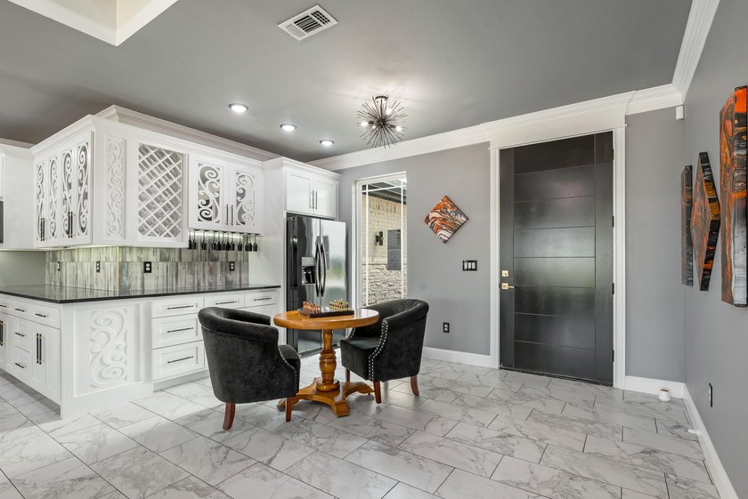 Amazing is all you think when you step into this exquisite - photo 3