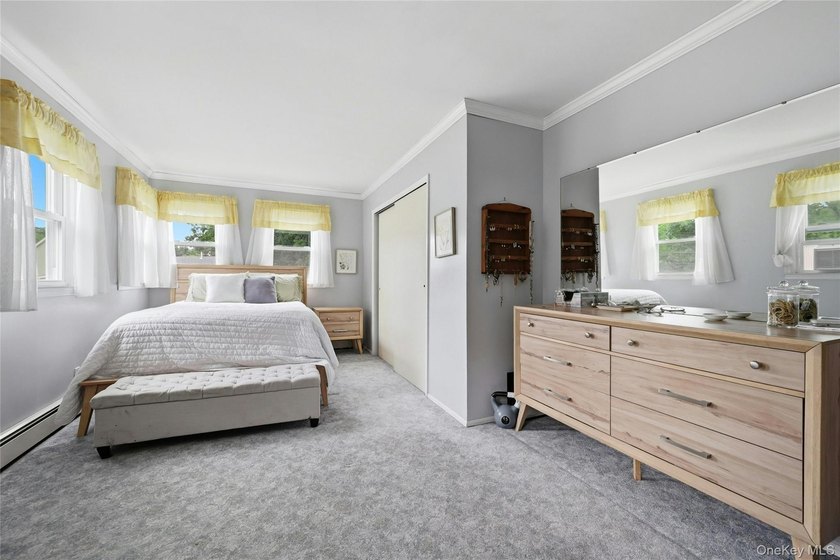 This charming country home on a quiet street in Port Jefferson - photo 19