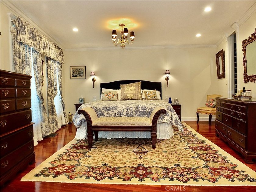 One of only 33 custom built homes behind the exclusive gates of - photo 36
