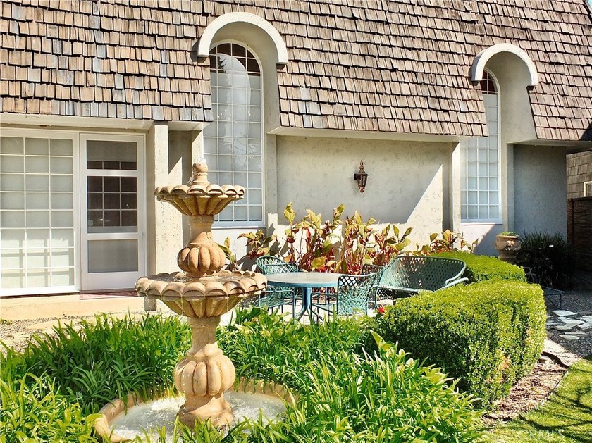 One of only 33 custom built homes behind the exclusive gates of - photo 47