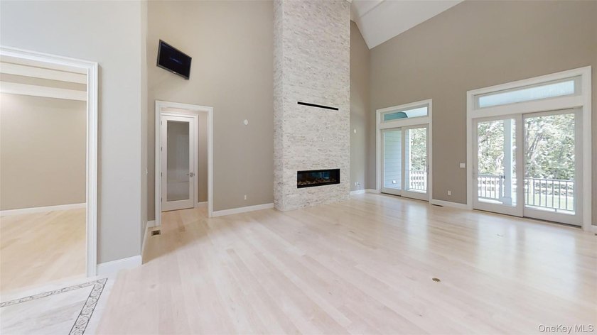 Have you ever dreamed of building your own CUSTOM HOME in a - photo 5
