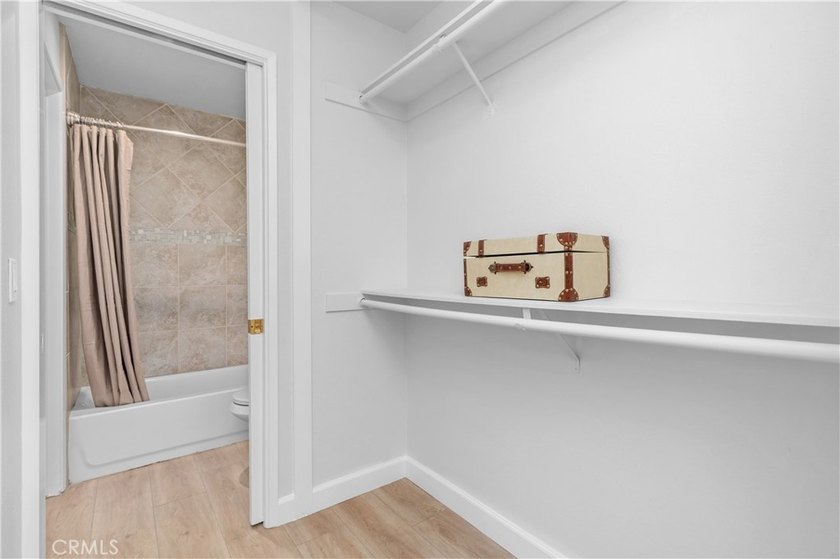 Why rent when you can buy a move in ready condominium in a well - photo 18