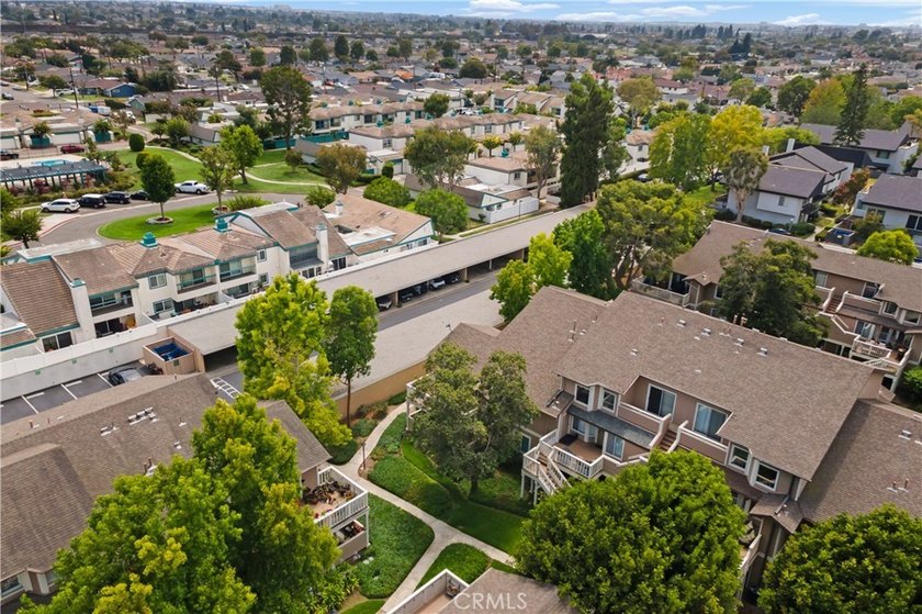 Why rent when you can buy a move in ready condominium in a well - photo 29