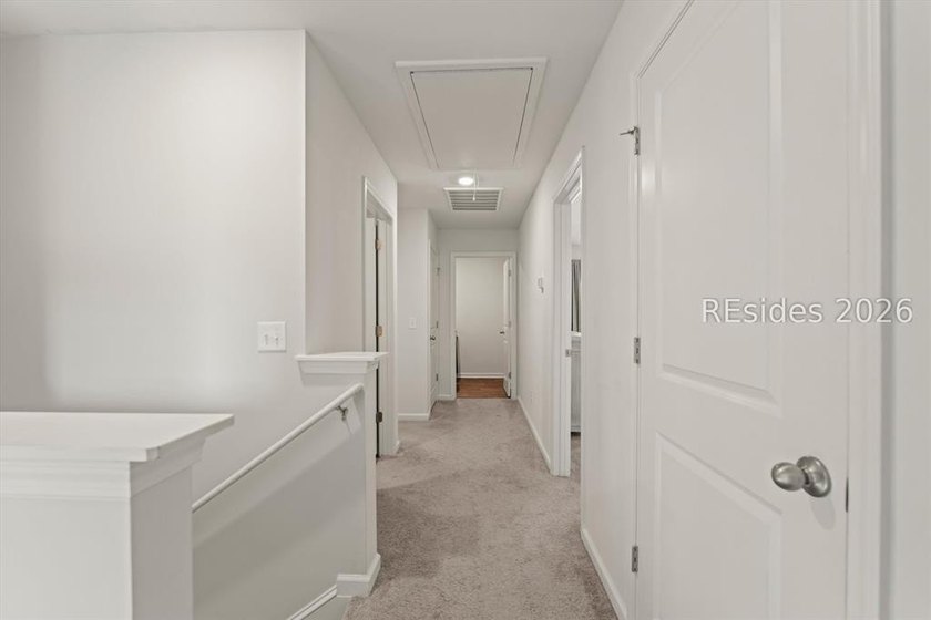 Welcome to 106 Cedar View Circle - a beautifully maintained 2021 - photo 16