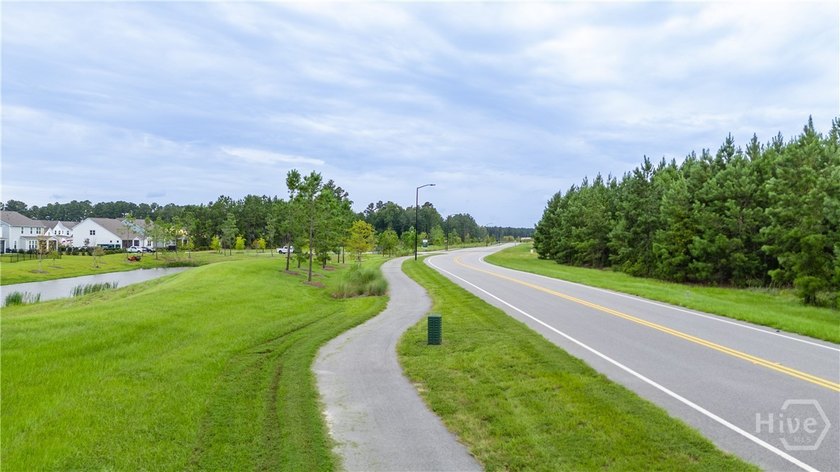 New Construction! This Starling Plan has a master on the main - photo 31