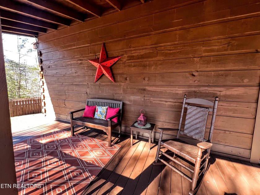 Private mountain cabin situated on approximately 0.88 acres in - photo 35