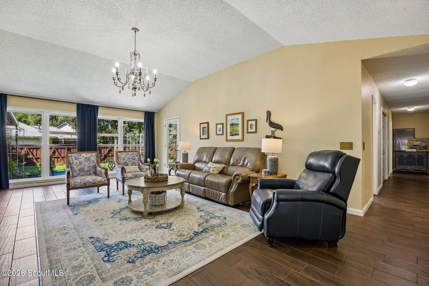 This incredible 4-bedroom, 2-bath home sits on a large corner - photo 9