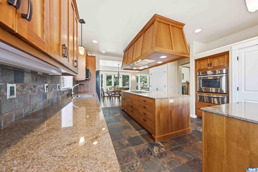 Exceptional craftsman home by Alan Armstrong Construction - photo 10