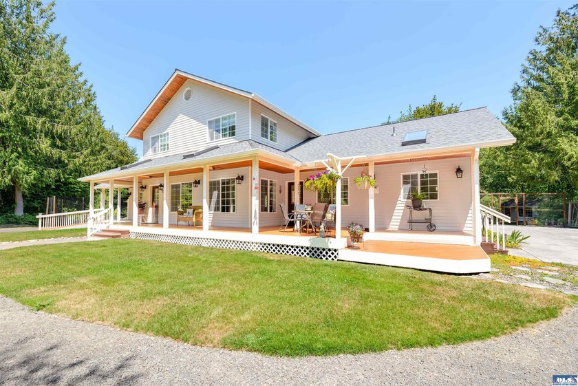 Escape to nearly ten private, wooded acres in Port Angeles - photo 6