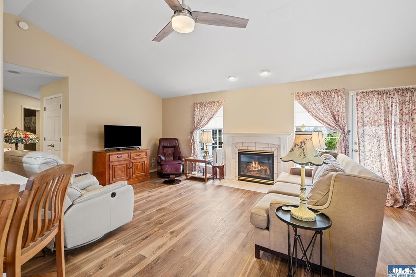 Beautiful home on a desirable corner lot in Sequim's - photo 7