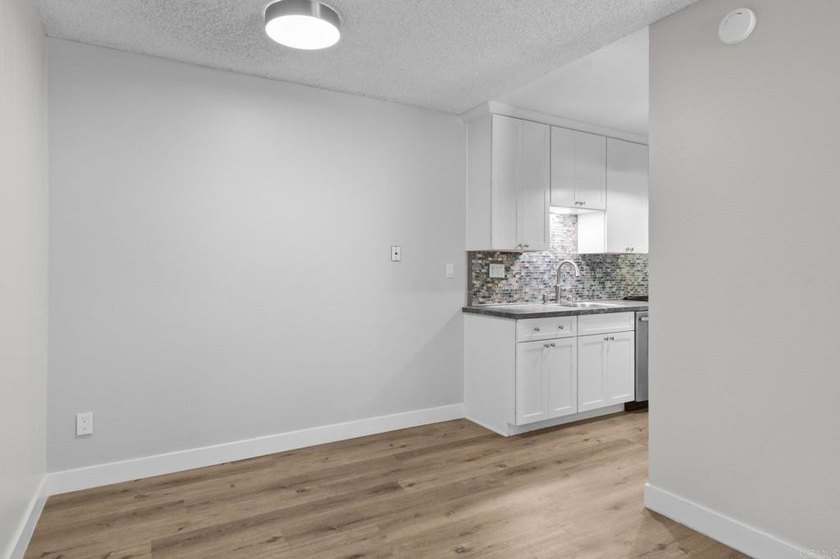 5700 Baltimore Dr 195 - photo 7