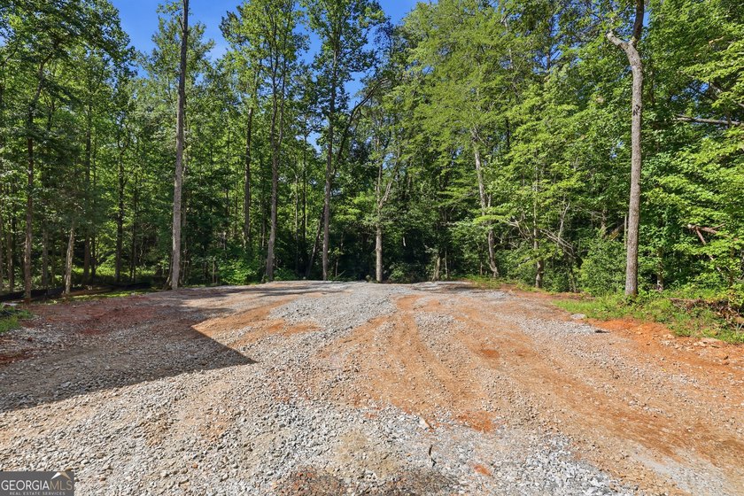 PICTURESQUE NORTHEAST GEORGIA SETTING OF 3 PRIVATE, WOODED ACRES - photo 32