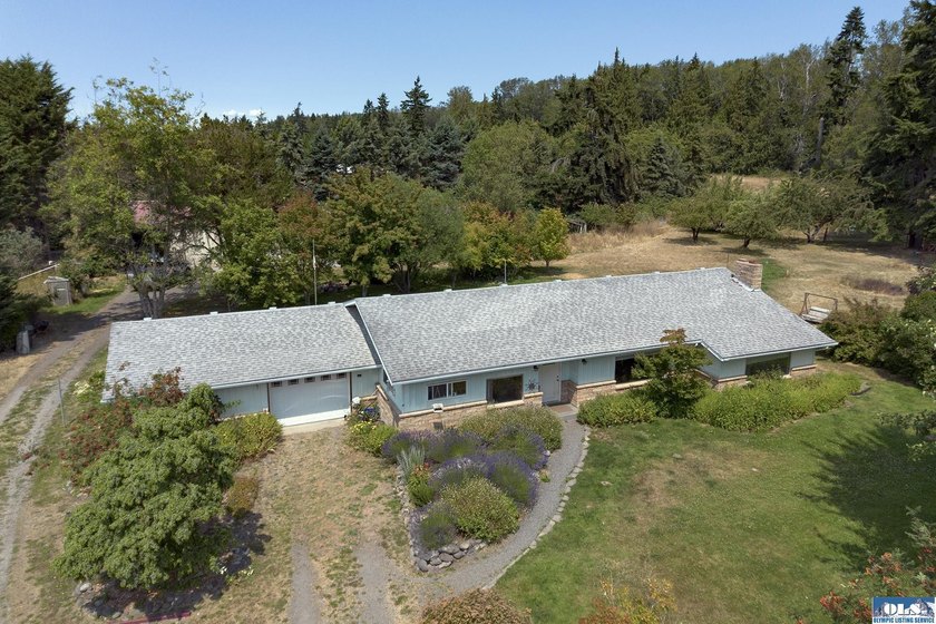 Country Living with Endless Potential on 2.47 Fertile Acres - photo 2