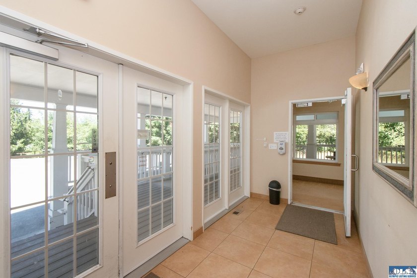 Some properties come along only once. This is one of them - photo 7