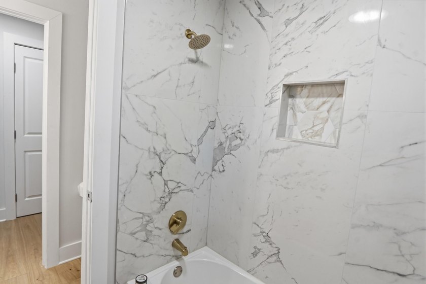 Welcome to 32 Briarcliff Dr., a beautifully updated 4-bedroom - photo 35