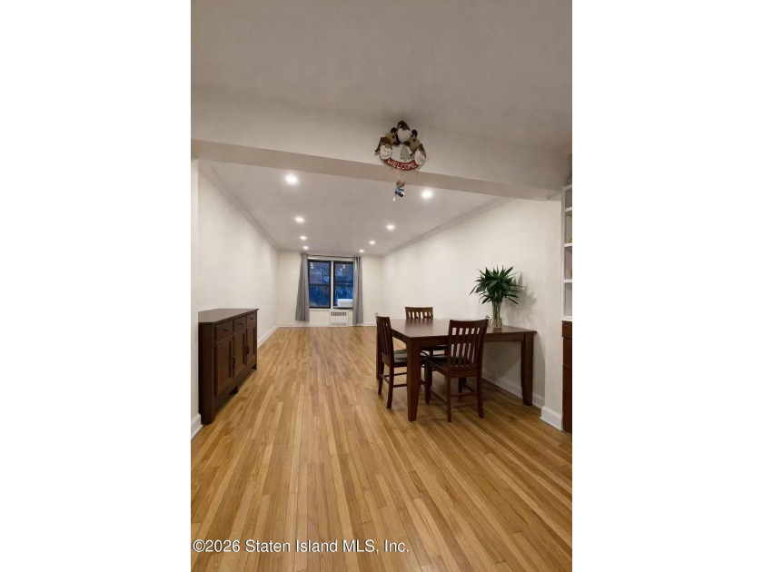 Welcome to the Roosevelt Building--one of Bay Ridge's most - photo 5