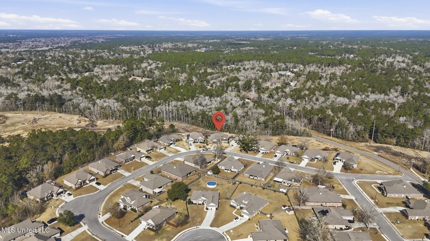 Huge Price Reduction! The Sellers are being relocated and said - photo 36