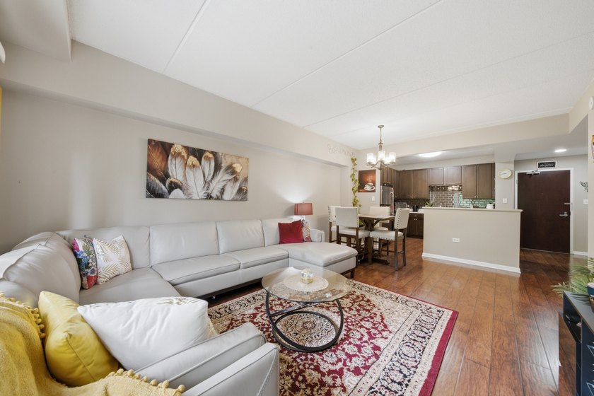 Situated in the highly desirable Medinah on the Lake community - photo 6
