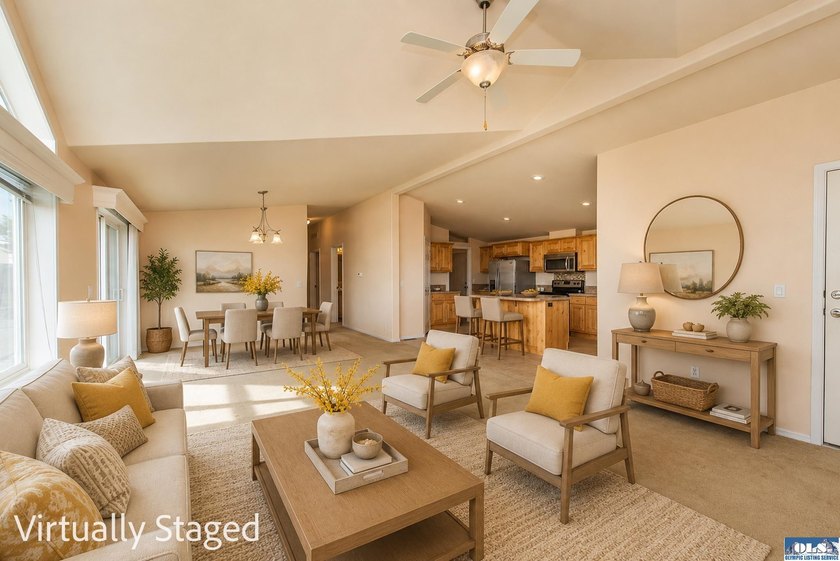 Move-in ready and the Perfect Home Location close to shopping - photo 4