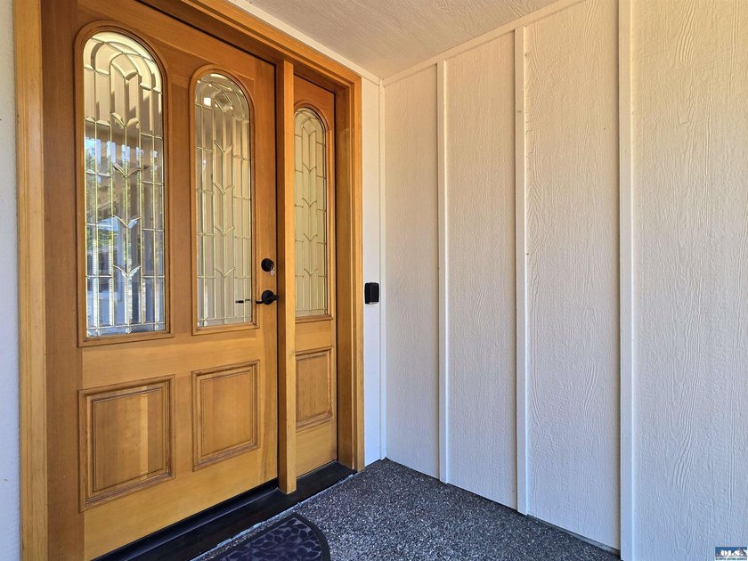 Fantastic Contemporary Single-Level Home in Sunland! Embrace - photo 3