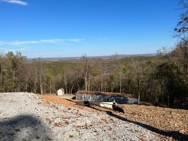 Quaint 3 bedroom/2 bath singlewide mobile home that sits on a 1 - photo 18