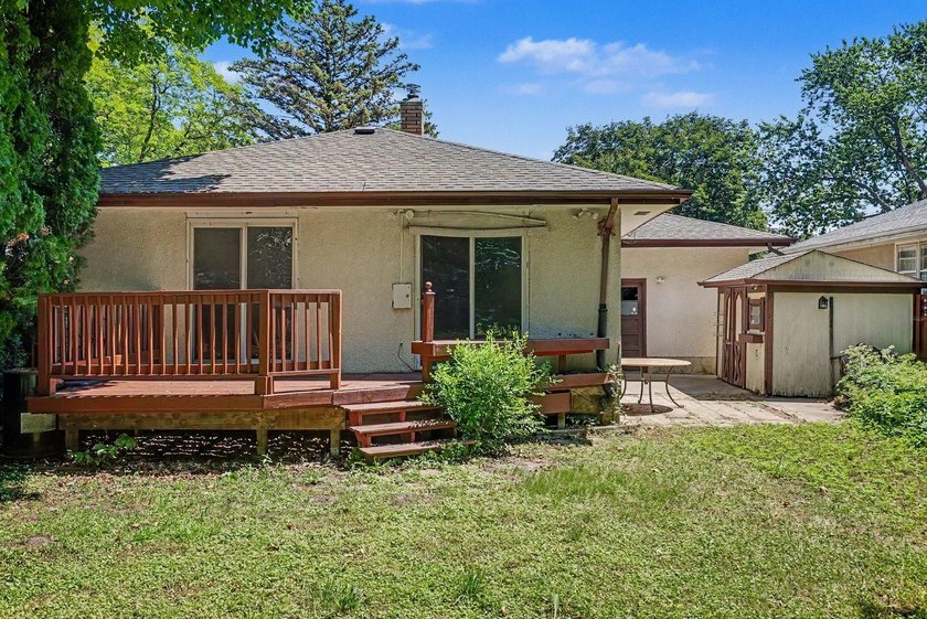 Welcome to this updated Rambler home located just minutes away - photo 25