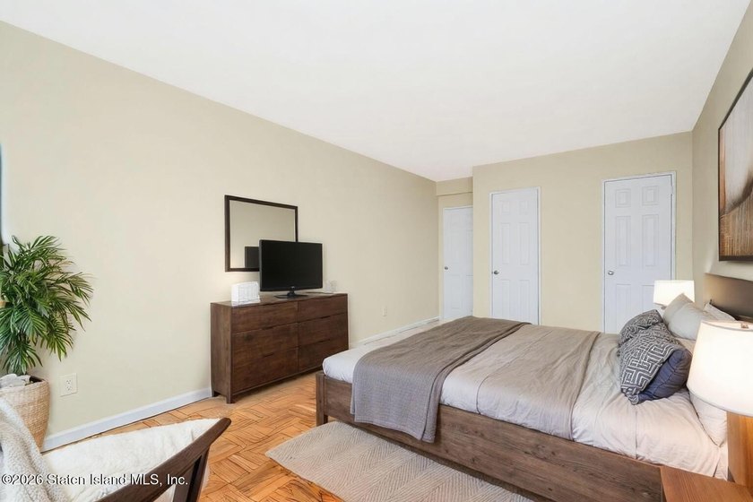 Totally renovated one bedroom condo, located in the Heart of - photo 6