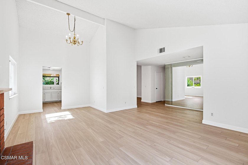 Immaculate and Move in Ready! Highly desirable single story - photo 7
