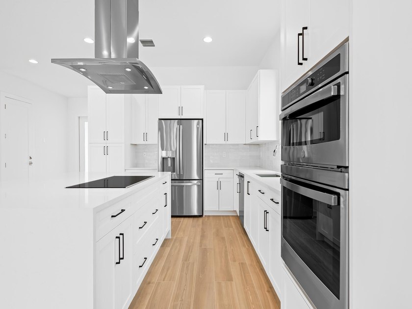 Final opportunities at Marina Landings, the only new - photo 4
