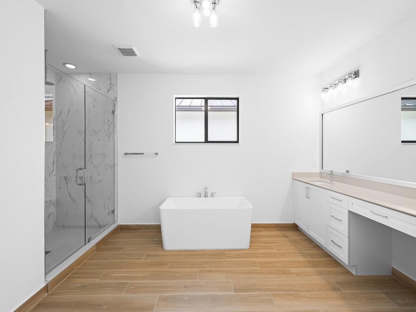 Final opportunities at Marina Landings, the only new - photo 9